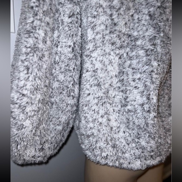 Lululemon Warm Restore Pullover Sherpa - Heathered White - Picture 7 of 8
